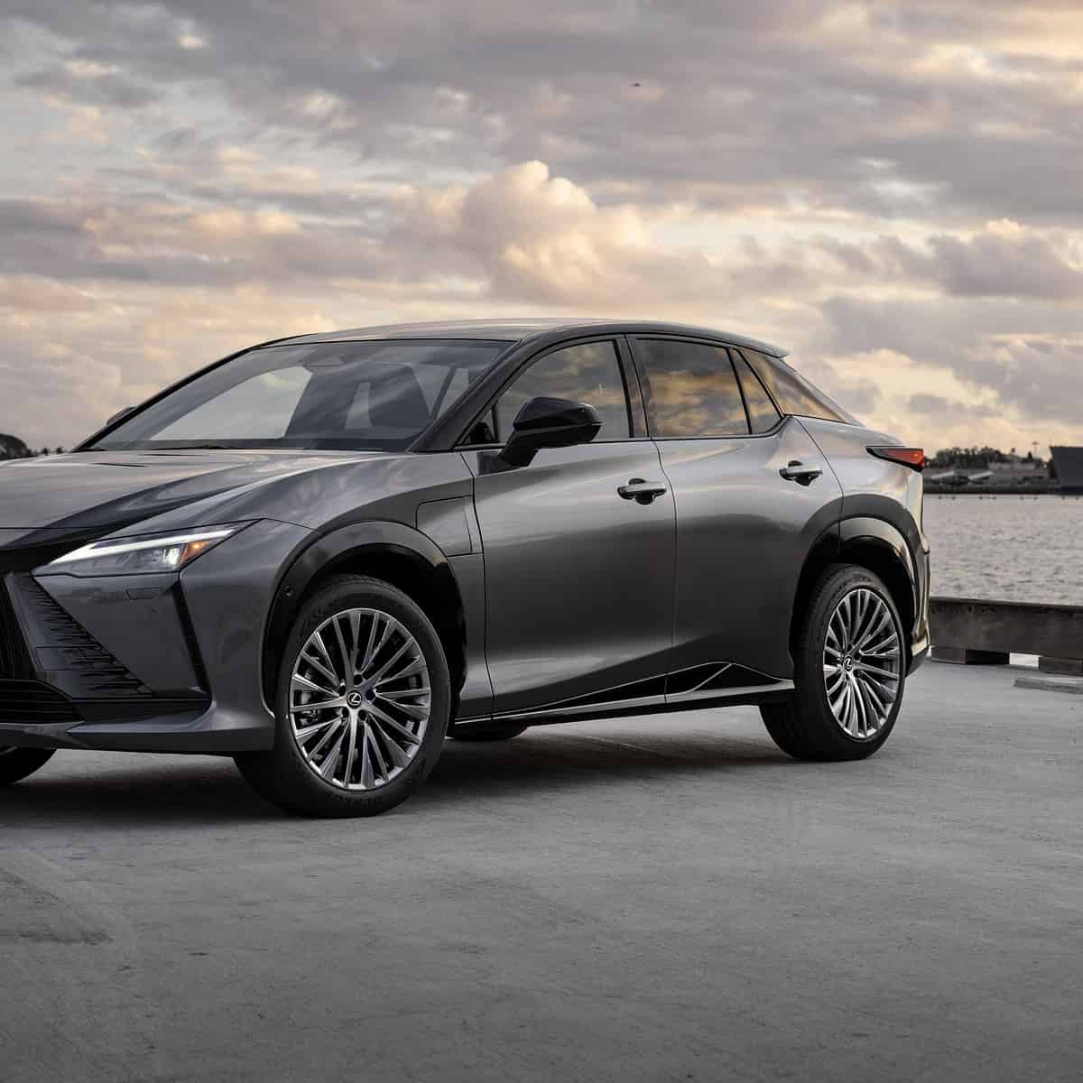 2023 Lexus RZ 450e: Oui Oui!